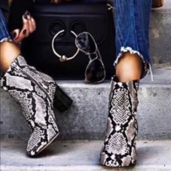 Old Navy Faux Snakeskin Ankle Booties - Picture 1 of 6